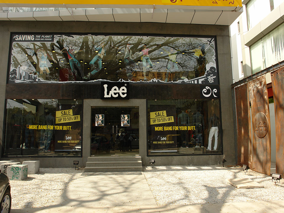 Lee